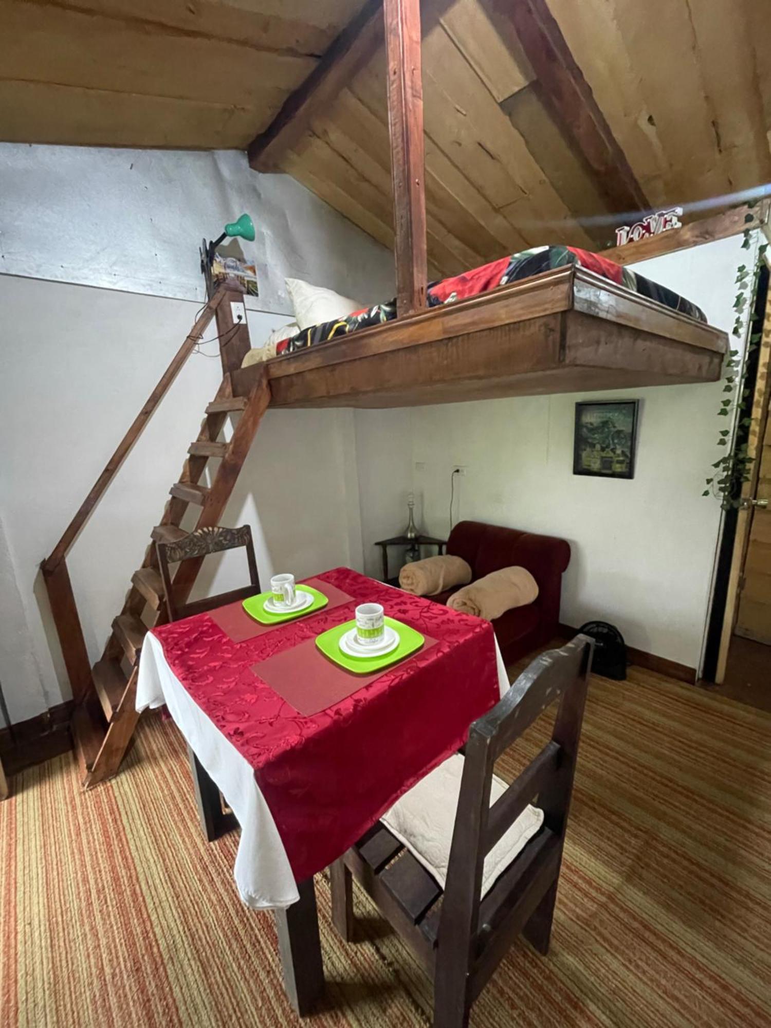 Poas Volcano Rooms Fraijanes Exteriör bild