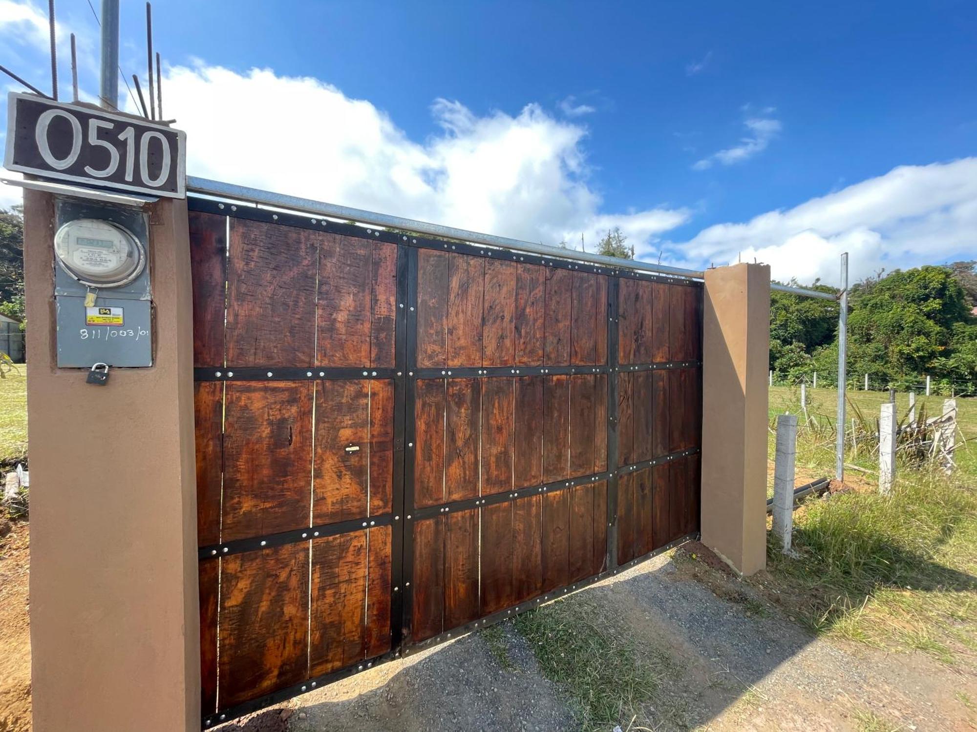 Poas Volcano Rooms Fraijanes Exteriör bild